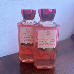 Bath & body works Strawberry Pound Cake 2 body wash